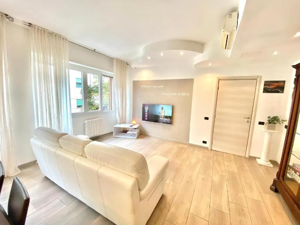 Milano Bocconi Home 0*, Milan Italy